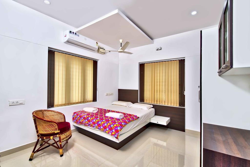 Rams Guest House Near Lulu Mall Thiruvananthapuram Bagian luar foto
