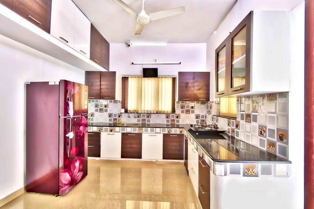 Rams Guest House Near Lulu Mall Thiruvananthapuram Bagian luar foto